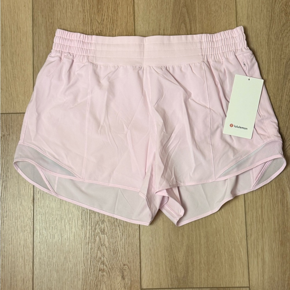 NWT Lululemon Hotty Hot High Rise 4” Shorts Size 14 in Pink Organza
